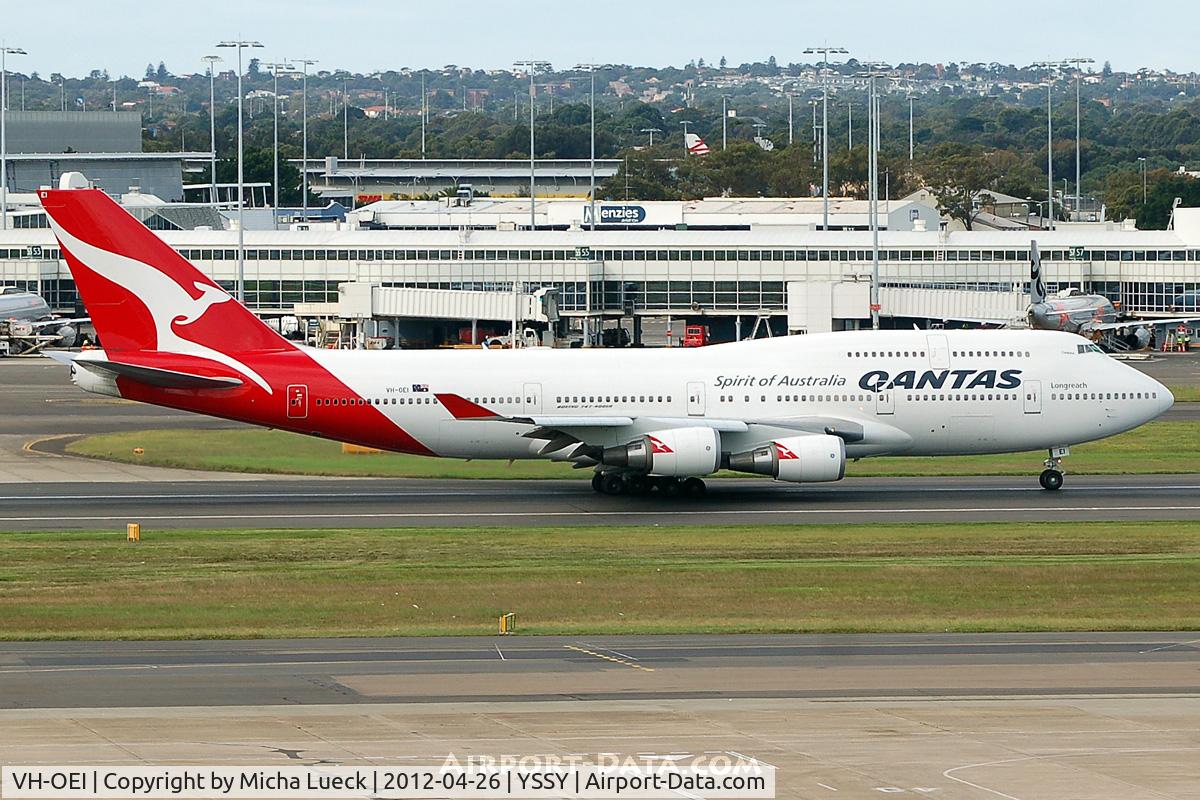 VH-OEI, 2003 Boeing 747-438/ER C/N 32913, At Sydney