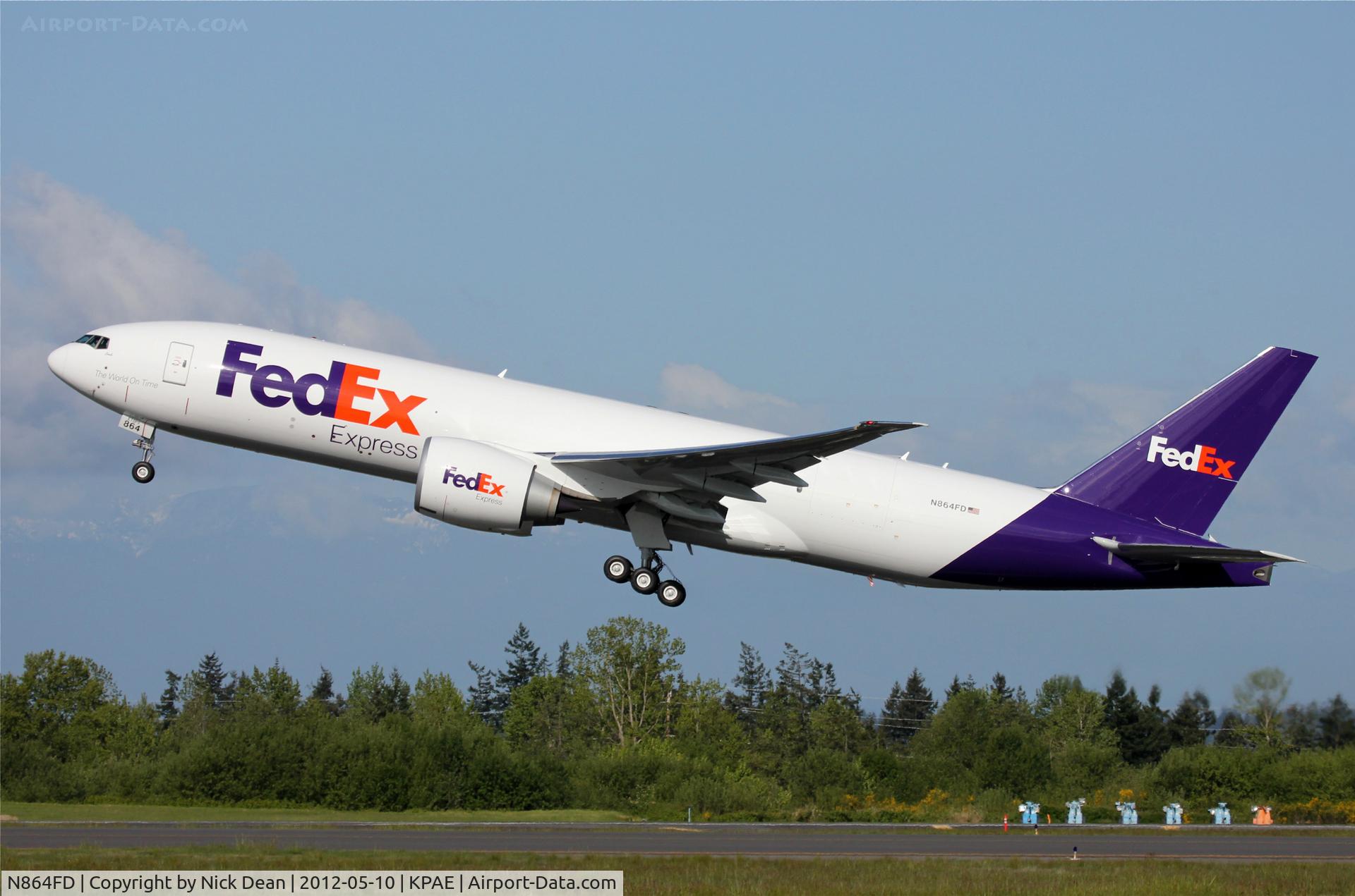 N864FD, 2012 Boeing 777-FS2 C/N 37735, KPAE/PAE