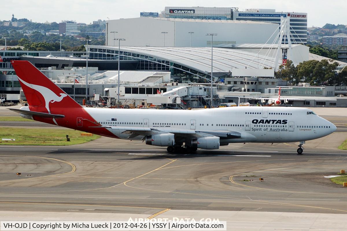 VH-OJD, 1989 Boeing 747-438 C/N 24481, At Sydney