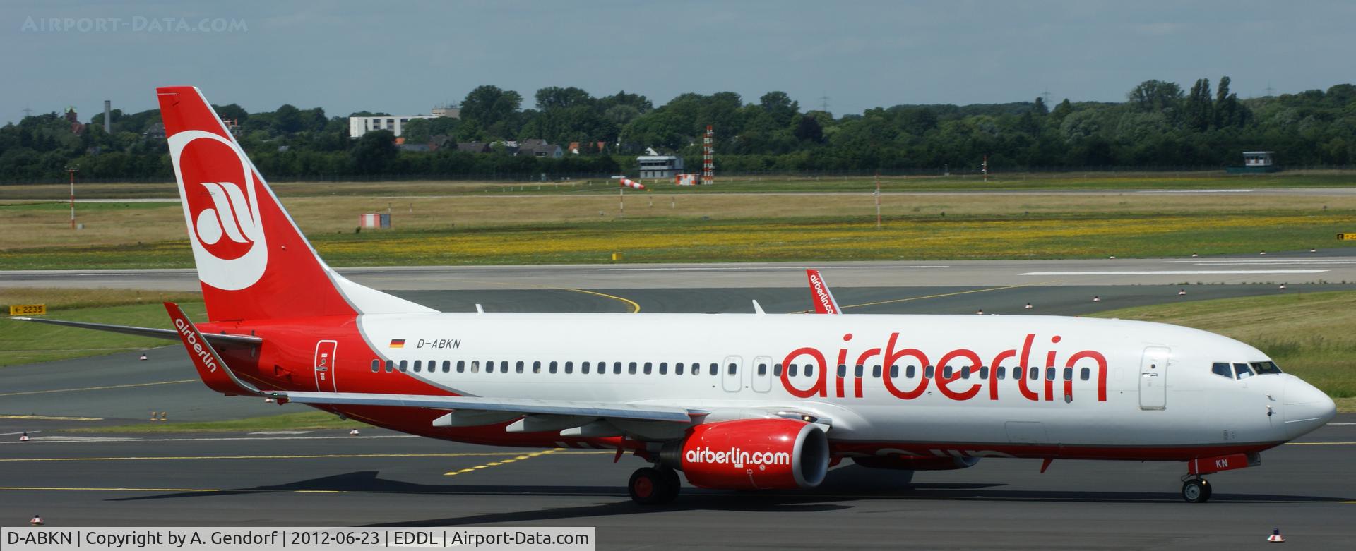 D-ABKN, 2010 Boeing 737-86J C/N 37756, Air Berlin, on the taxiway to Rwy 23L at Düsseldorf Int´l (EDDL)