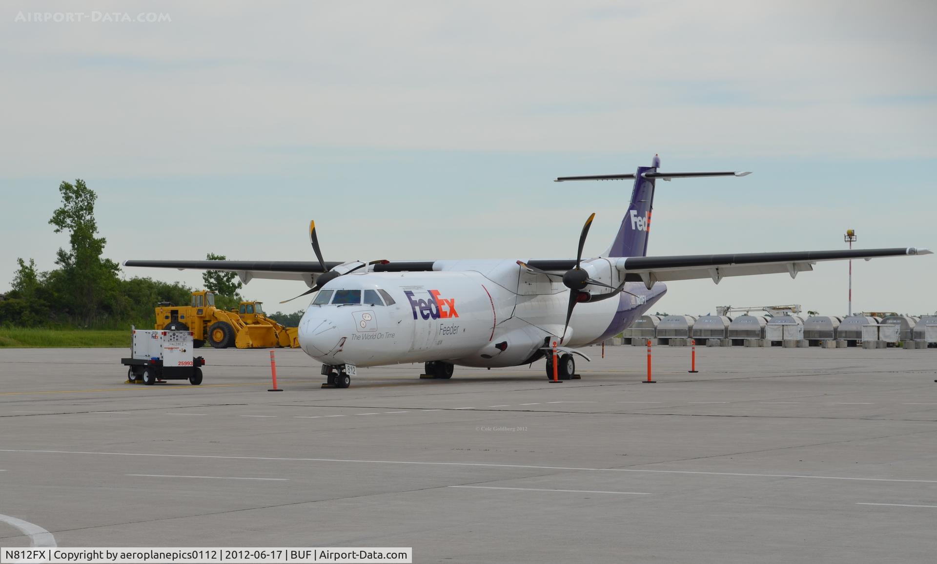 N812FX, 1994 ATR 72-212 C/N 404, N812FX at  Buffalo Niagara International Airport (BUF/KBUF).
