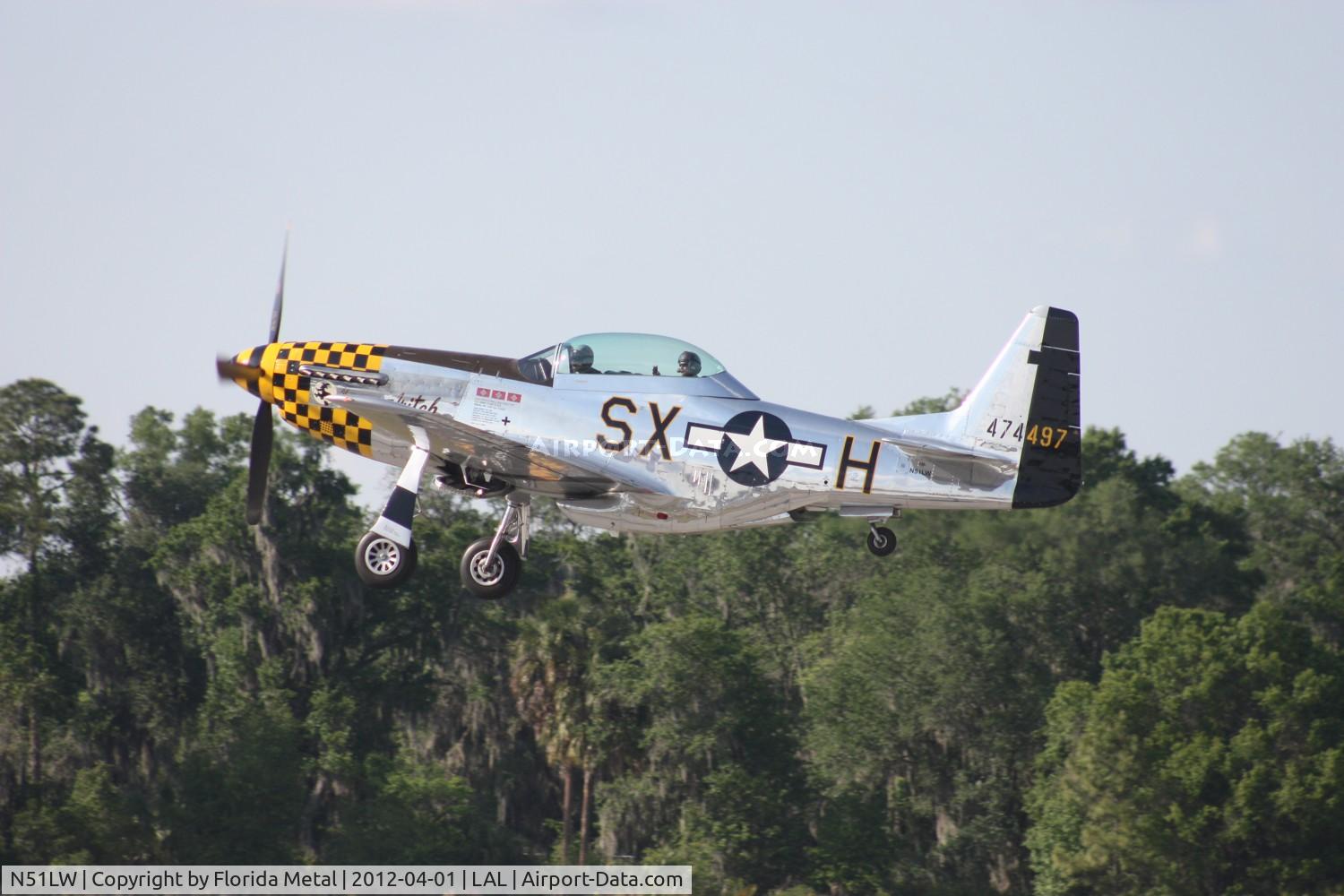 N51LW, 1962 North American P-51D Mustang C/N 122-41037, Little Witch