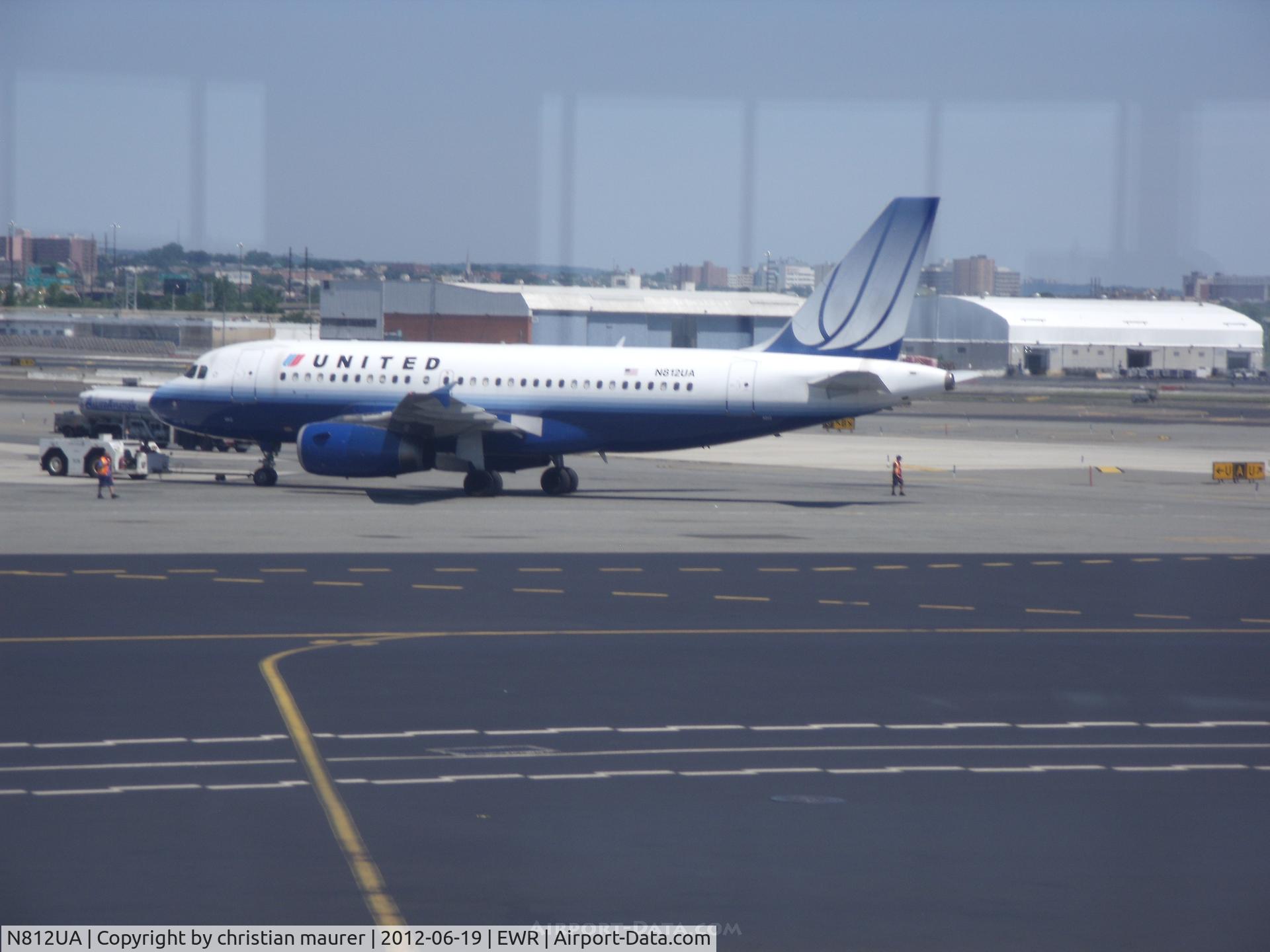 N812UA, 1998 Airbus A319-131 C/N 850, a319-131