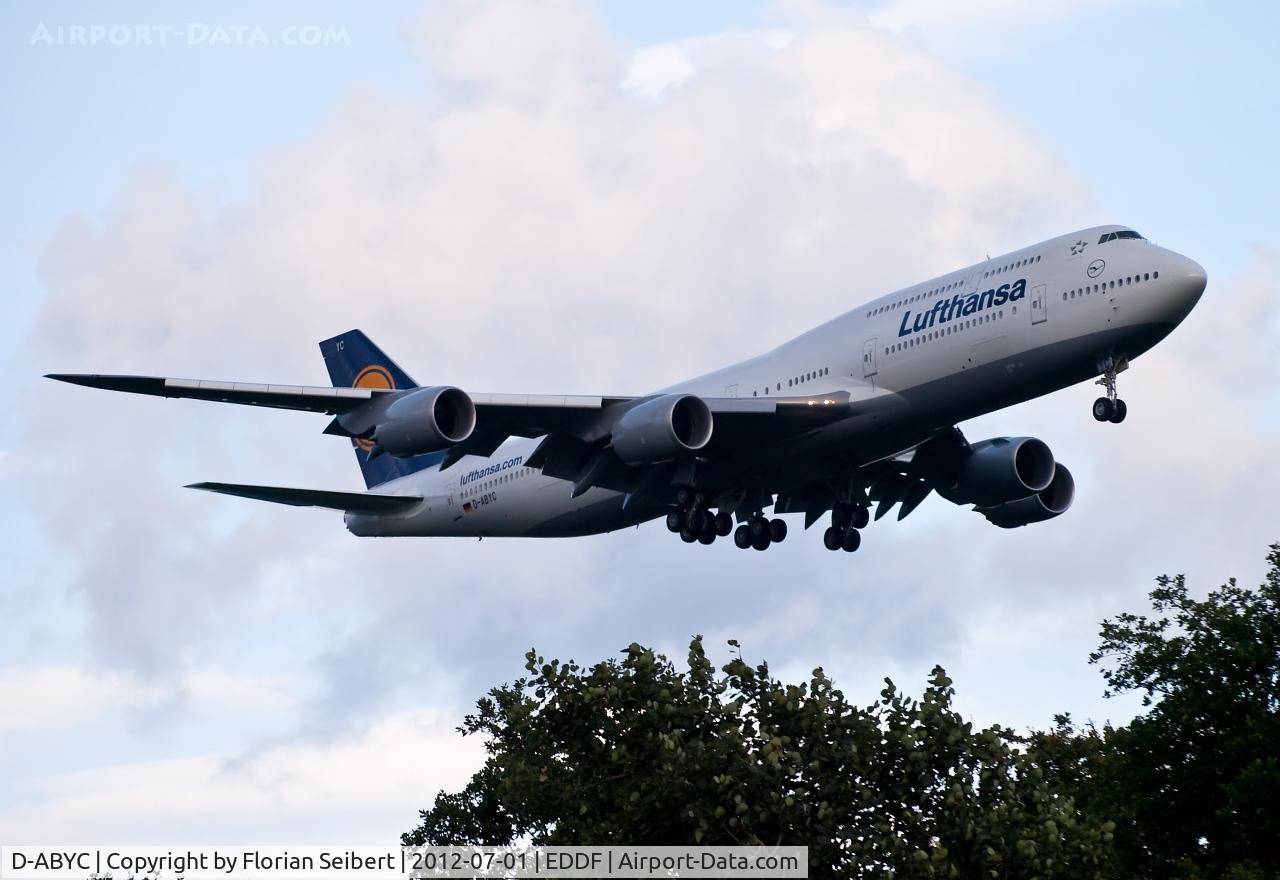D-ABYC, 2012 Boeing 747-830 C/N 37828, Delivery Flight/ Short Final 25L