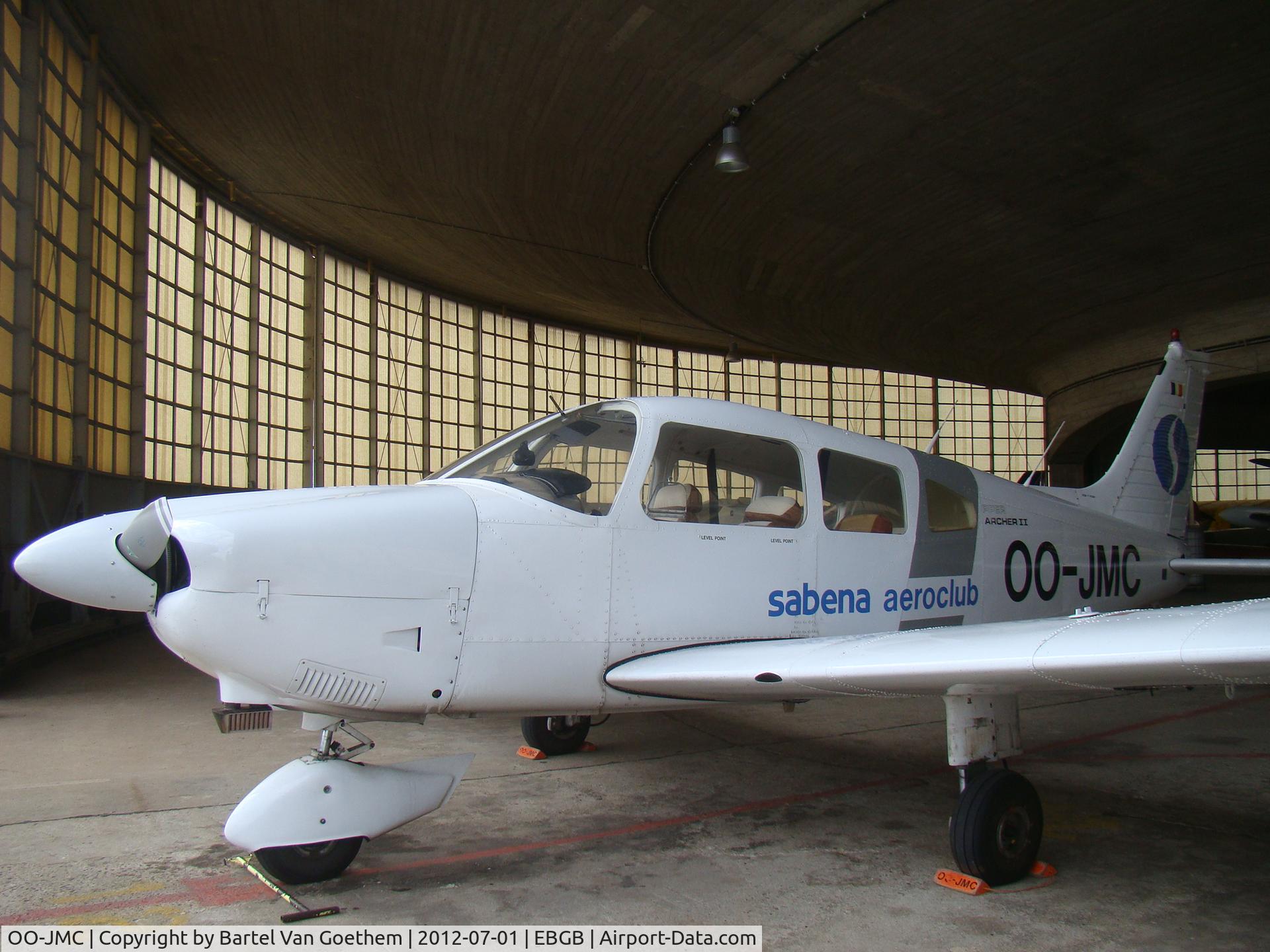 OO-JMC, 1979 Piper PA-28-181 C/N 28-7990550, seen at Grimbergen