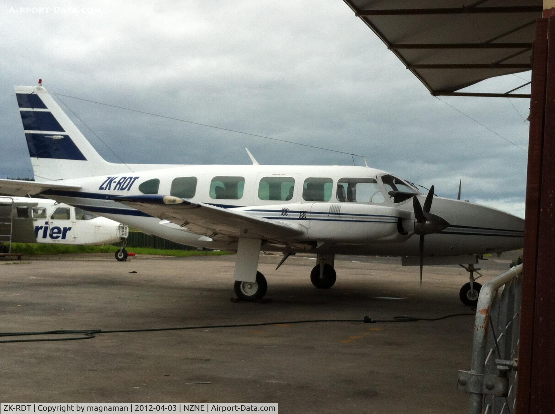 ZK-RDT, Embraer EMB-820C Navajo (PA-34-200T) C/N 820127, In my ignorance thought it was a PA-31 Navajo! Very similar looks.
At North Shore undergoing maintenance check.