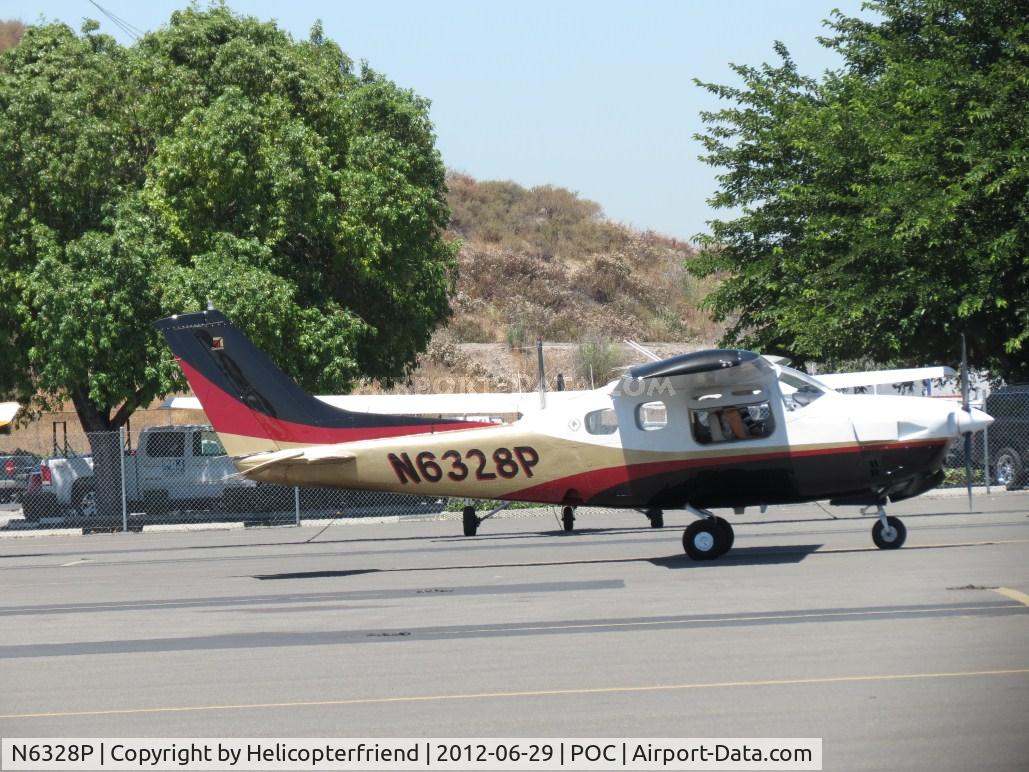 N6328P, 1978 Cessna P210N Pressurised Centurion C/N P21000170, Taxiing out of transient parking