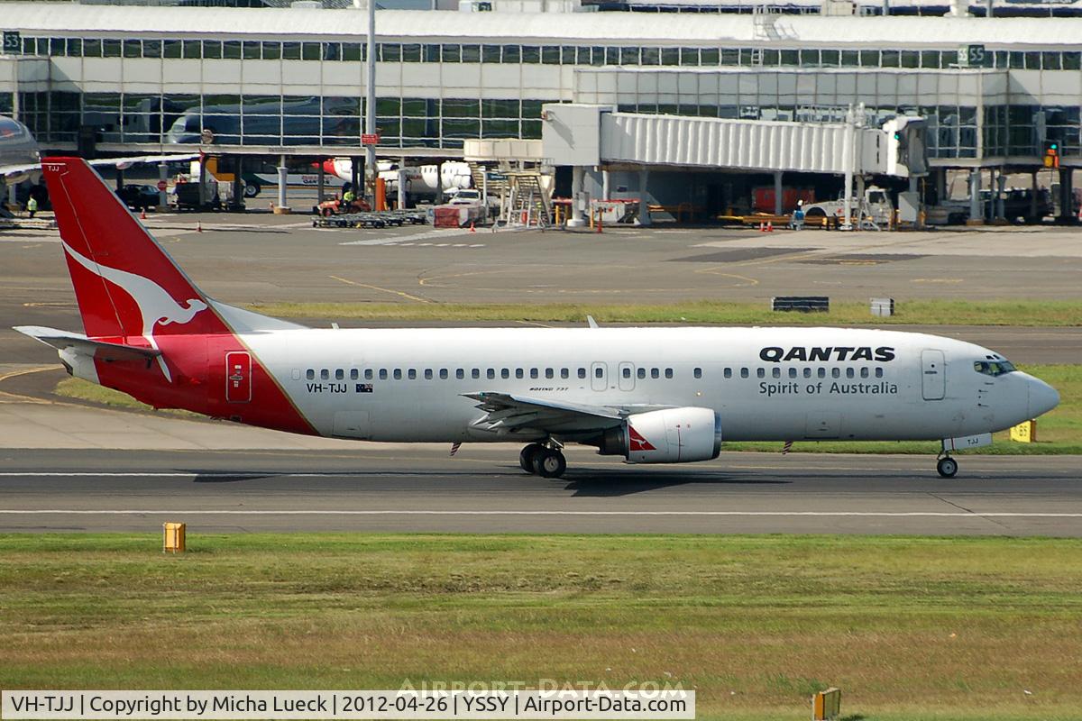 VH-TJJ, 1990 Boeing 737-476 C/N 24435, At Sydney