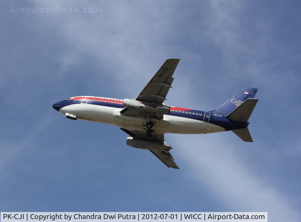 PK-CJI, 1984 Boeing 737-2B7 C/N 23135, Nose name Membalong.