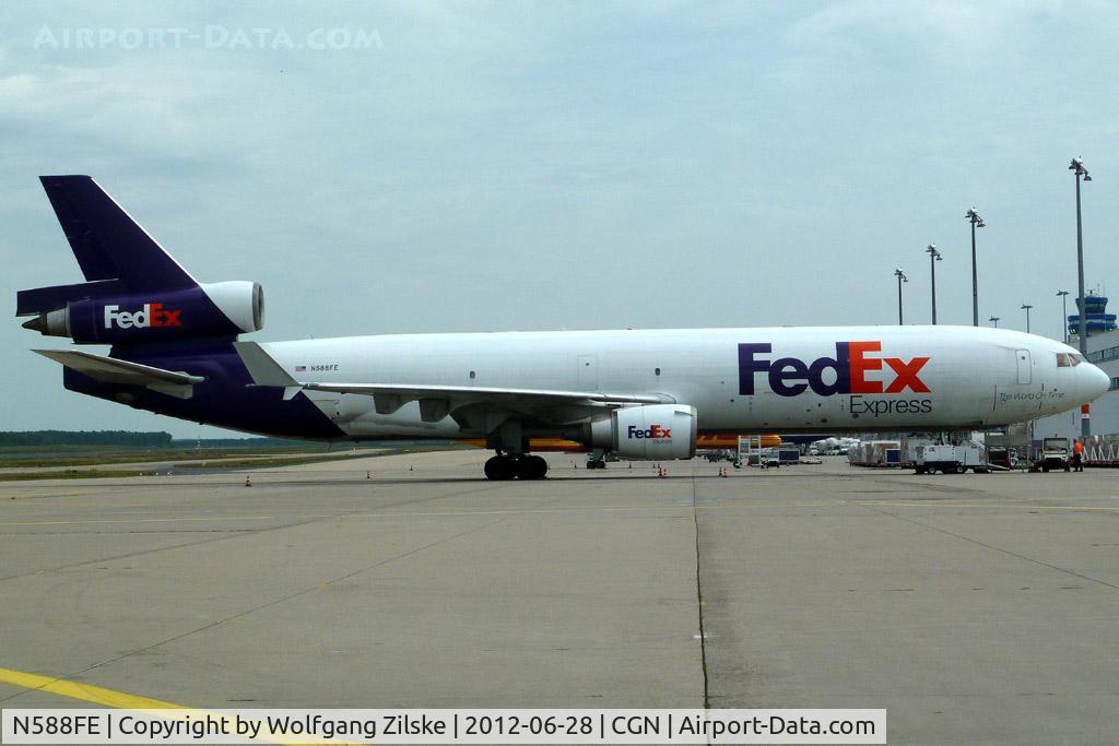N588FE, 1992 McDonnell Douglas MD-11F C/N 48490, visitor