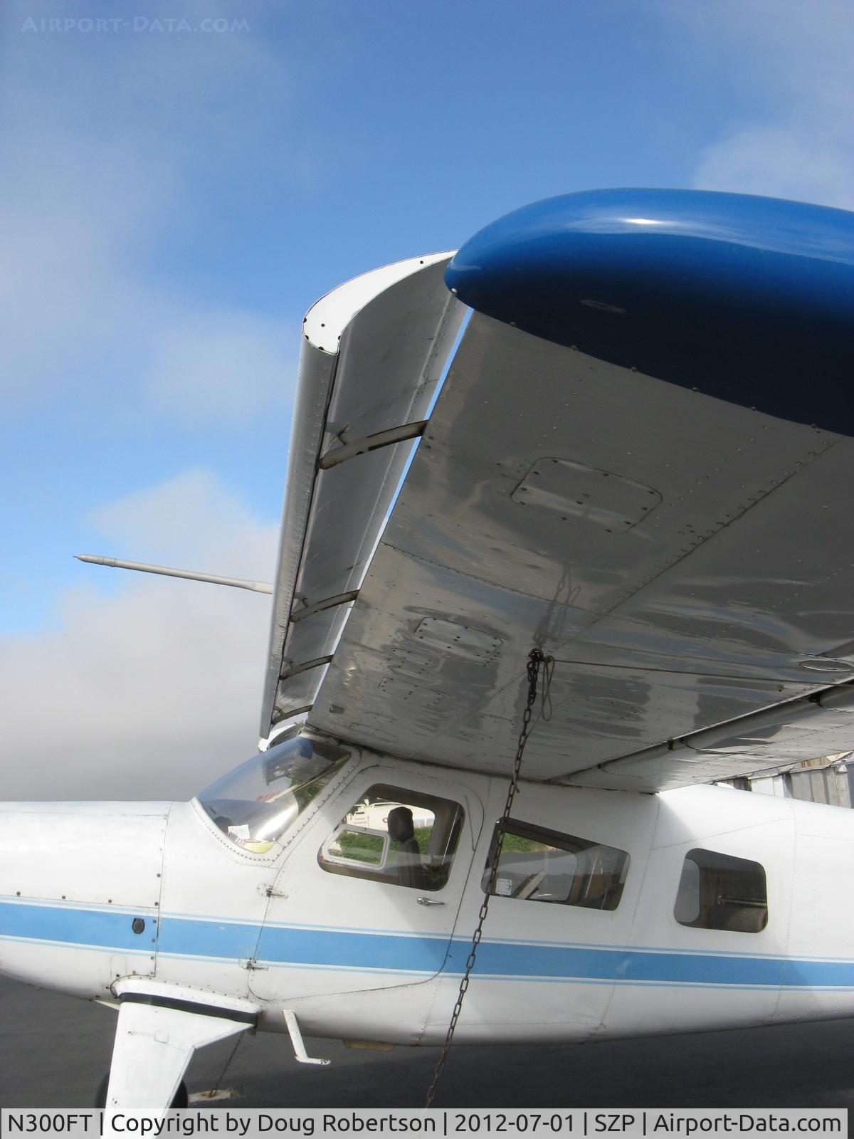 N300FT, 1971 Helio H-295-1400 Super Courier C/N 1440, 1971 Helio H-295 SUPER COURIER STOL, Lycoming GO-480-G1D6 295 Hp, tri-blade prop, full-span automatic Handley Page leading-edge slats, high-lift flaps over 74% of span & arc-type wing spoilers geared to Frise ailerons
