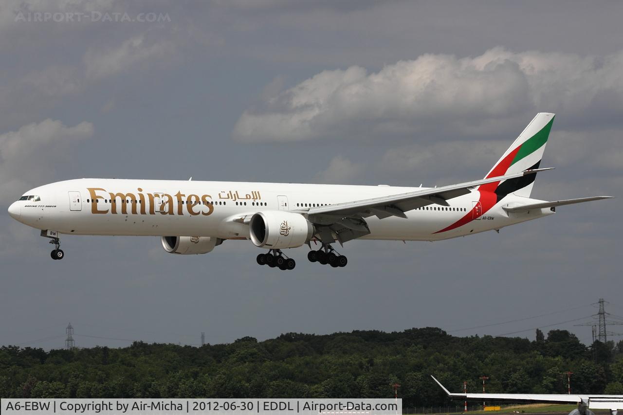 A6-EBW, 2006 Boeing 777-36N/ER C/N 32793, Emirates, Boeing 777-36N(ER), CN: 32793/0598