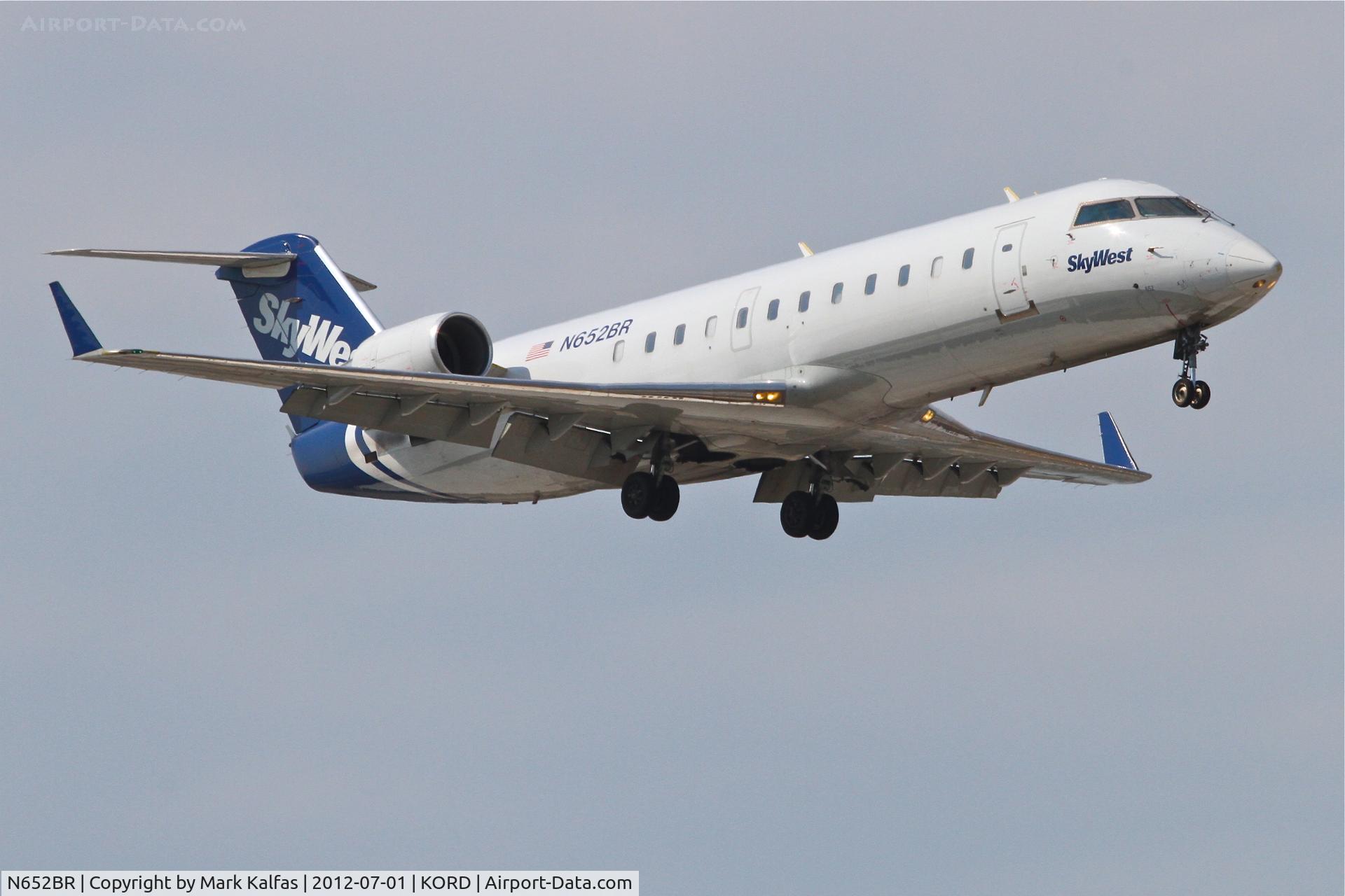 N652BR, 2000 Bombardier CRJ-200ER (CL-600-2B19) C/N 7429, SkyWest/United Express Bombardier CL-600-2B19, SKW5455 arriving from Chippewa Valley Regional/KEAU RWY 14R approach KORD.