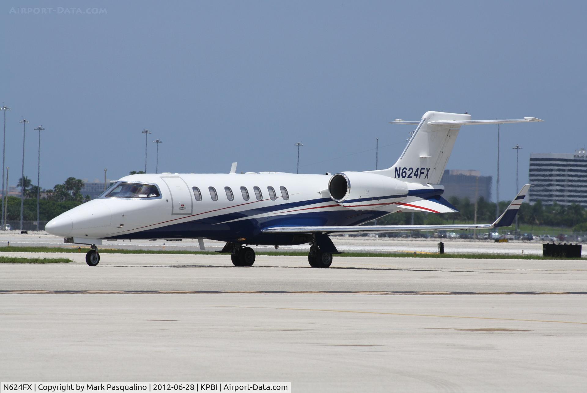 N624FX, 2008 Learjet Inc 45 C/N 2104, Learjet 45