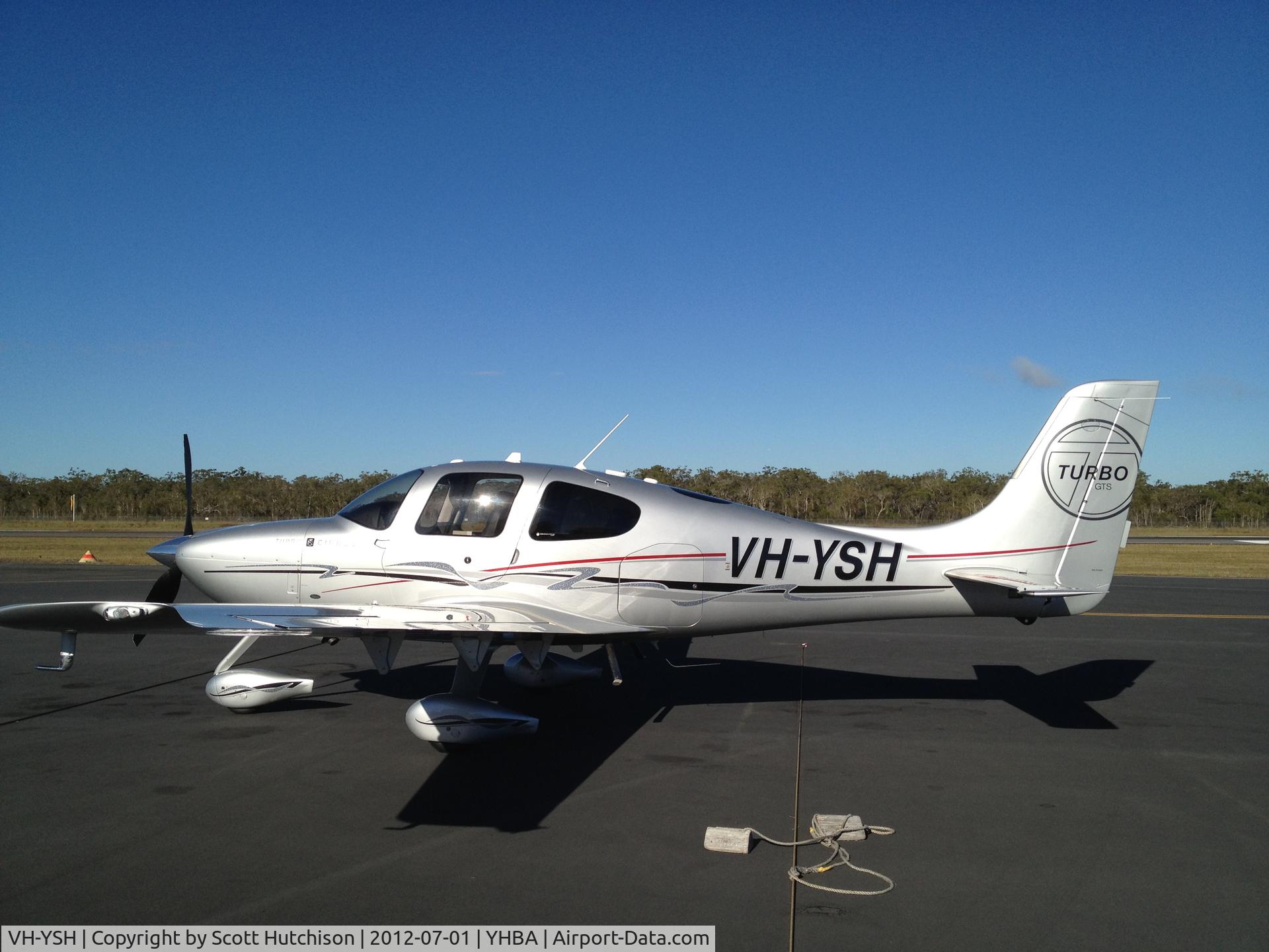 VH-YSH, 2009 Cirrus SR22 GTS Turbo C/N 3468, At Hervey Bay