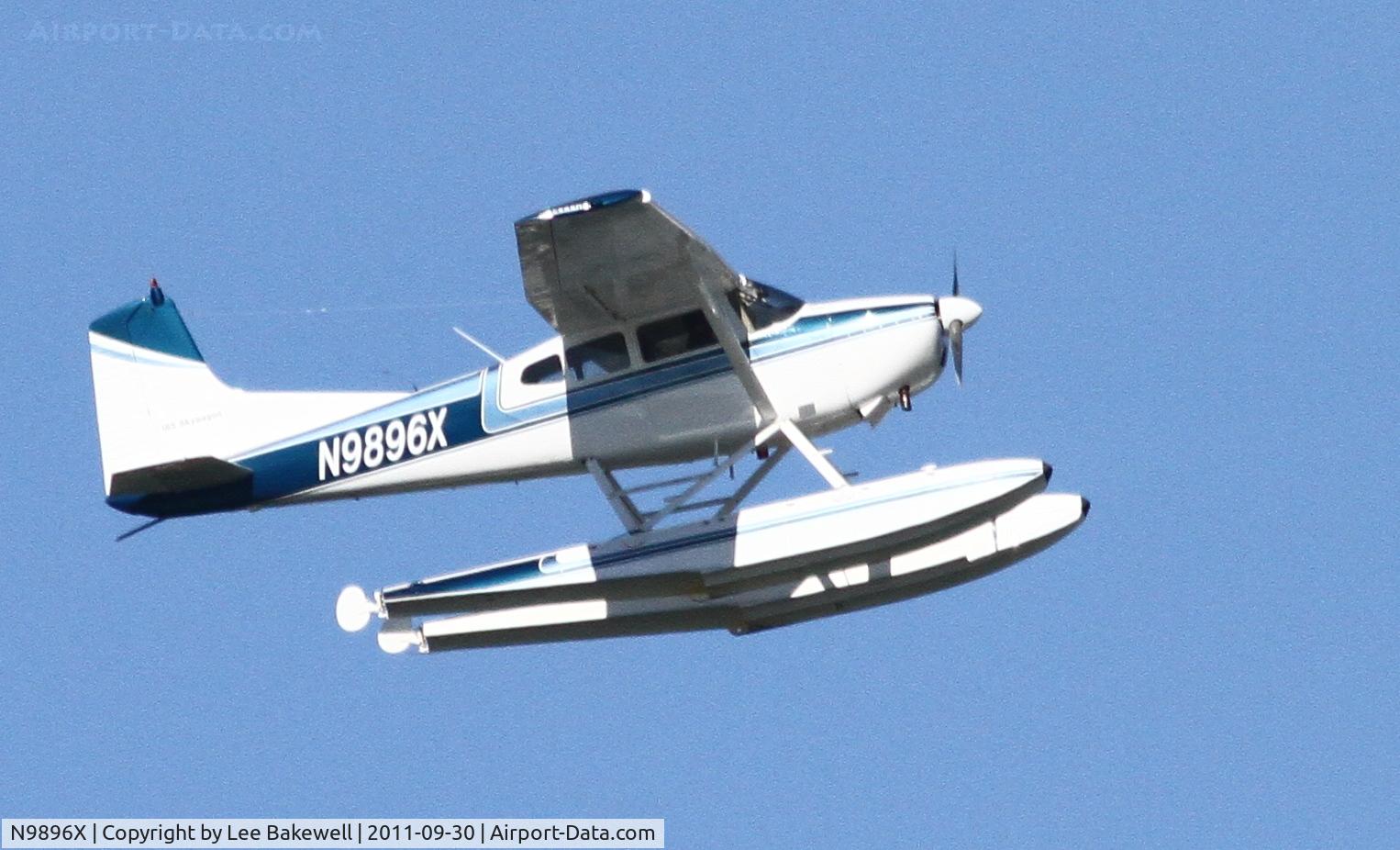 N9896X, 1961 Cessna 185 Skywagon C/N 1850096, Photo taken while aircraft was operating over Forest Lake, MN