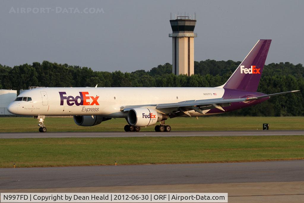 N997FD, 1990 Boeing 757-230/SF C/N 24738, FedEx 
