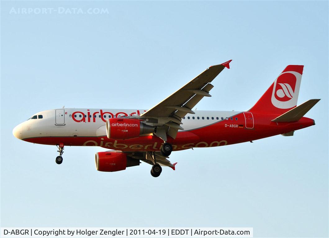 D-ABGR, 2008 Airbus A319-112 C/N 3704, ...and from Nuremburg is arriving at the gate of capital airport......