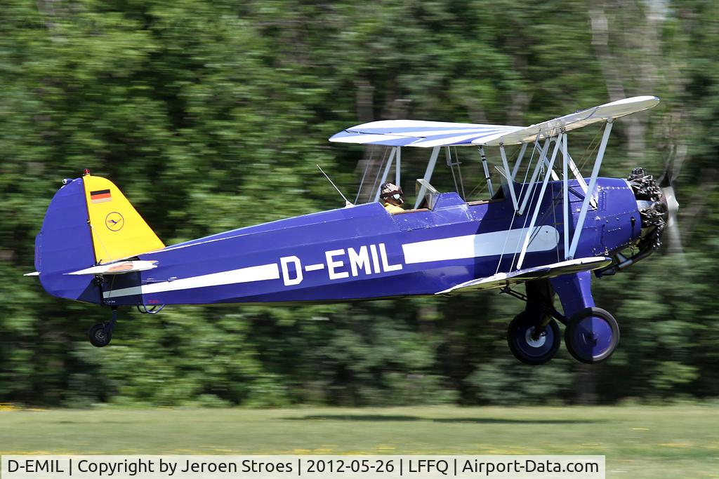 D-EMIL, 1938 Focke-Wulf Fw-44J Stieglitz C/N 114, visitor at the annual air show at LFFQ
