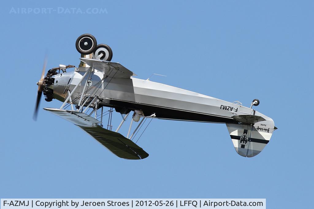 F-AZMJ, 1940 Focke-Wulf Fw-44J Stieglitz C/N 2782, visitor at the annual airshow at LFFQ