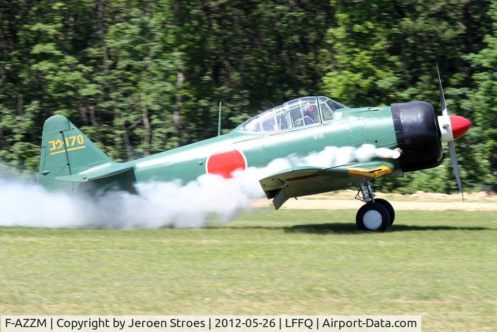 F-AZZM, 2000 North American AT-6B Texan C/N SA-32, visitor at the annual airshow at LFFQ