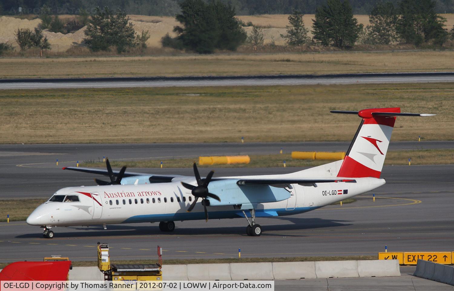 OE-LGD, 2000 De Havilland Canada DHC-8-402Q Dash 8 C/N 4027, Austrian Arrows DHC 8