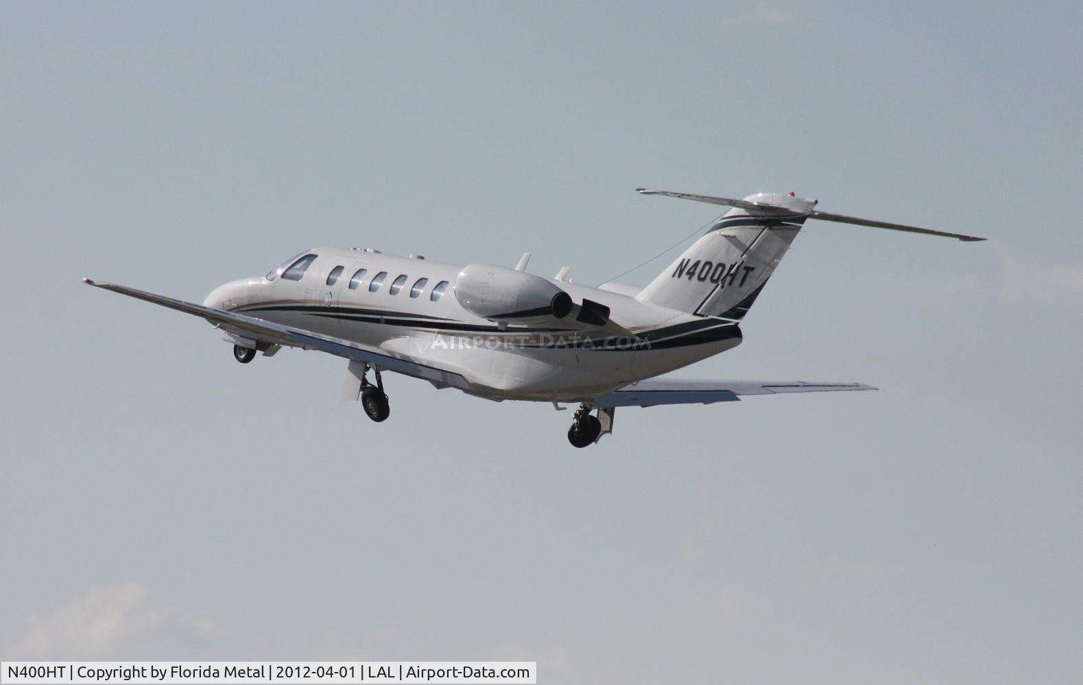 N400HT, 2004 Cessna 525A CitationJet CJ2 C/N 525A0208, Cessna CJ2