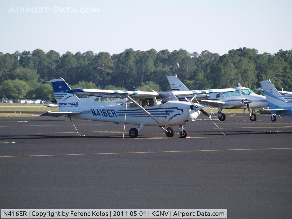 N416ER, 2002 Cessna 172S C/N 172S9160, Gainesville