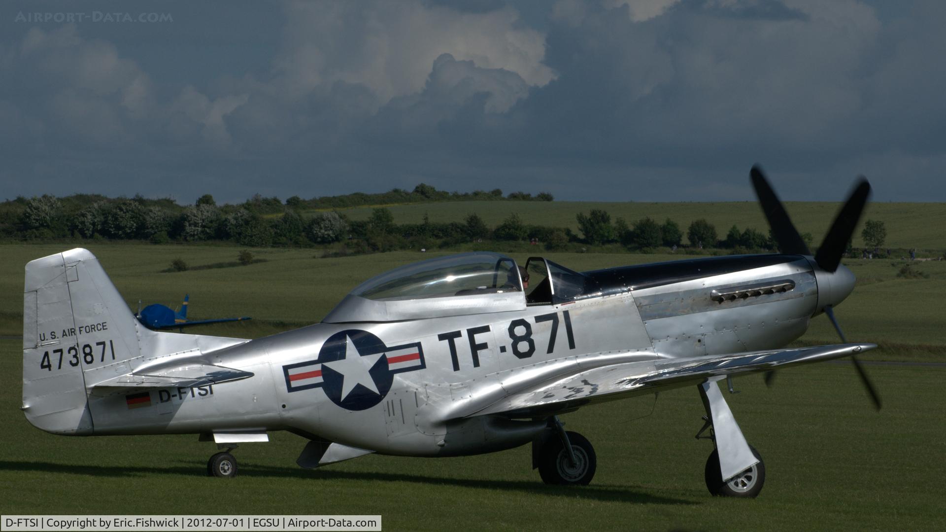 D-FTSI, North American TF-51D Mustang C/N 122-40411, 2. D-FTSI at another excellent Flying Legends Air Show (July 2012.)