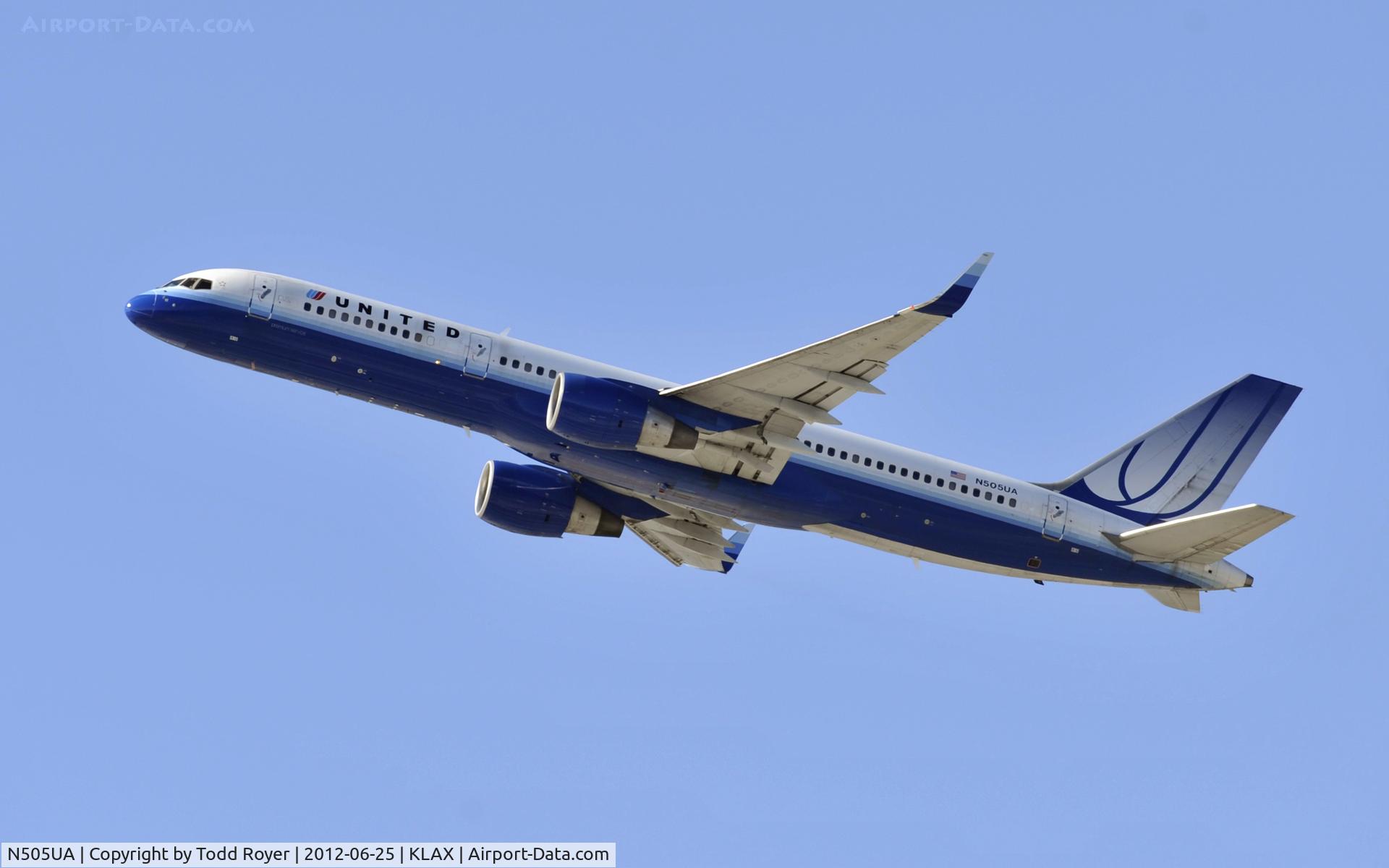 N505UA, 1989 Boeing 757-222 C/N 24626, Departing LAX on 25R