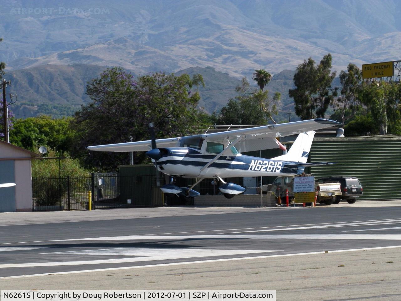 N6261S, 1967 Cessna 150G C/N 15067061, 1967 Cessna 150G, Continental O-200 100 Hp, over the numbers for landing Rwy 22