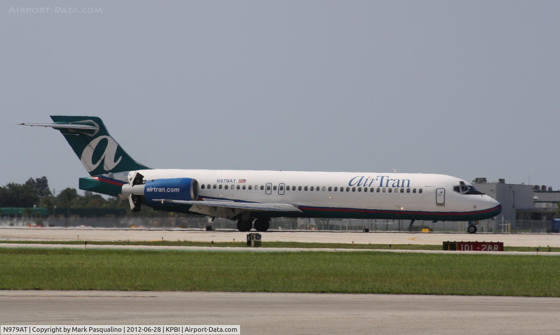 N979AT, 2002 Boeing 717-200 C/N 55038, Boeing 717-200