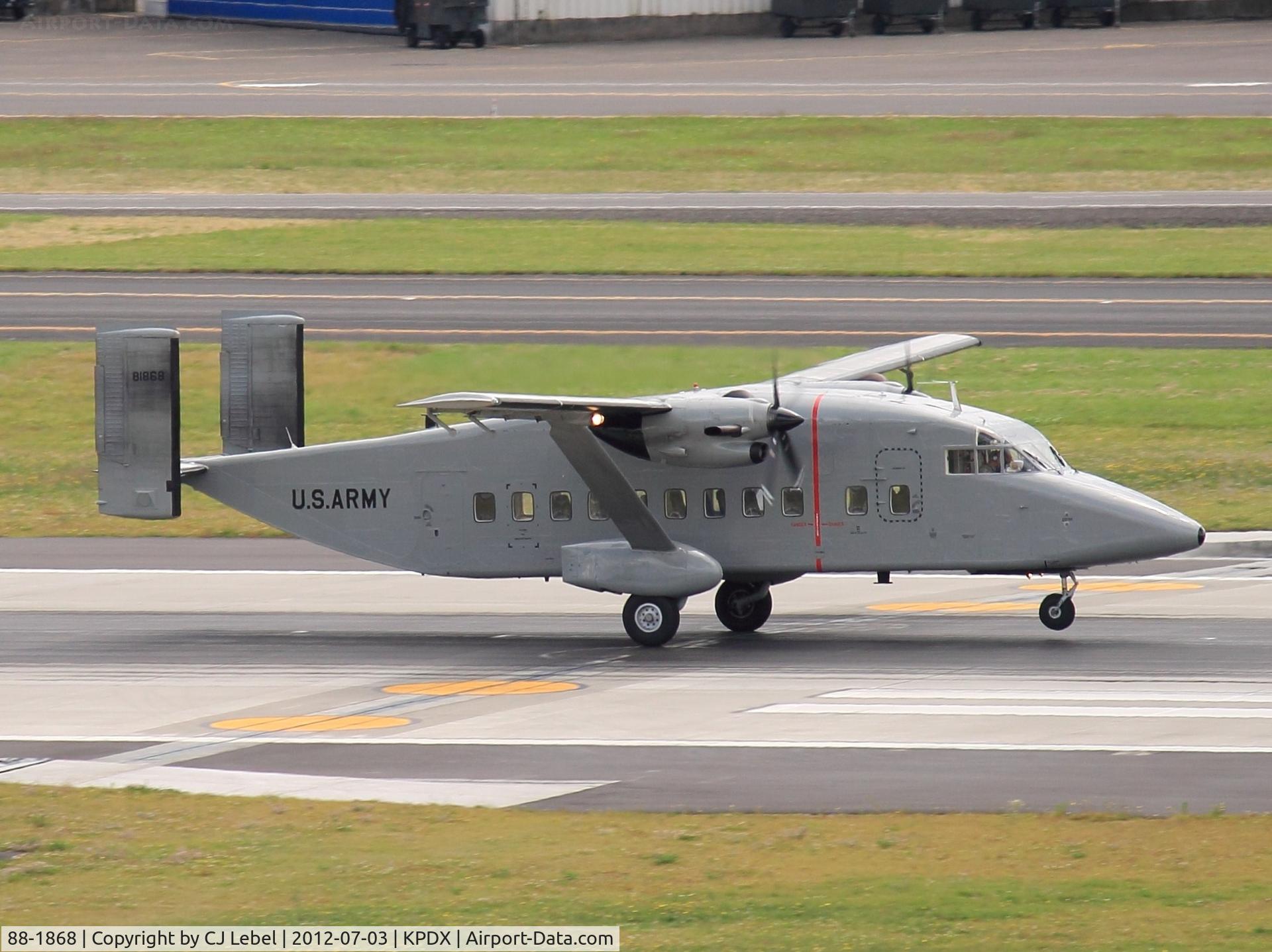 88-1868, 1991 Short C-23B Sherpa C/N SH3208, Shorts C-23B Sherpa departing KPDX