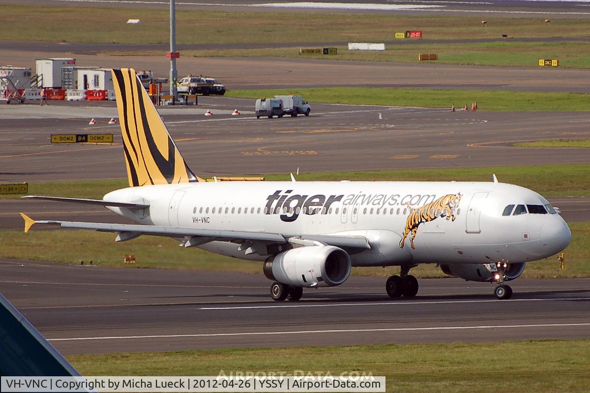 VH-VNC, 2007 Airbus A320-232 C/N 3275, At Sydney