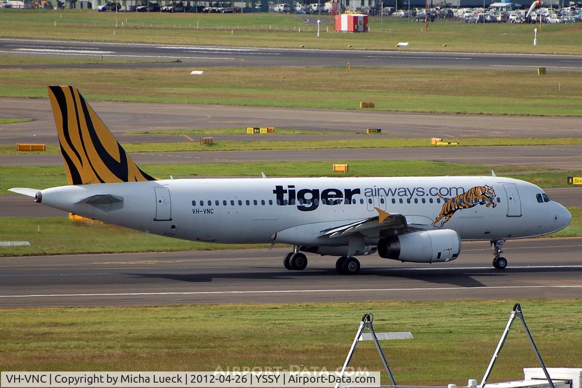 VH-VNC, 2007 Airbus A320-232 C/N 3275, At Sydney