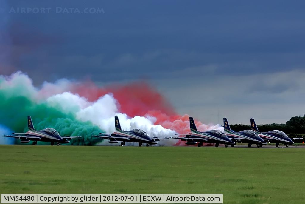 MM54480, Aermacchi MB-339PAN C/N 6675/070/AD009, Stylish opening