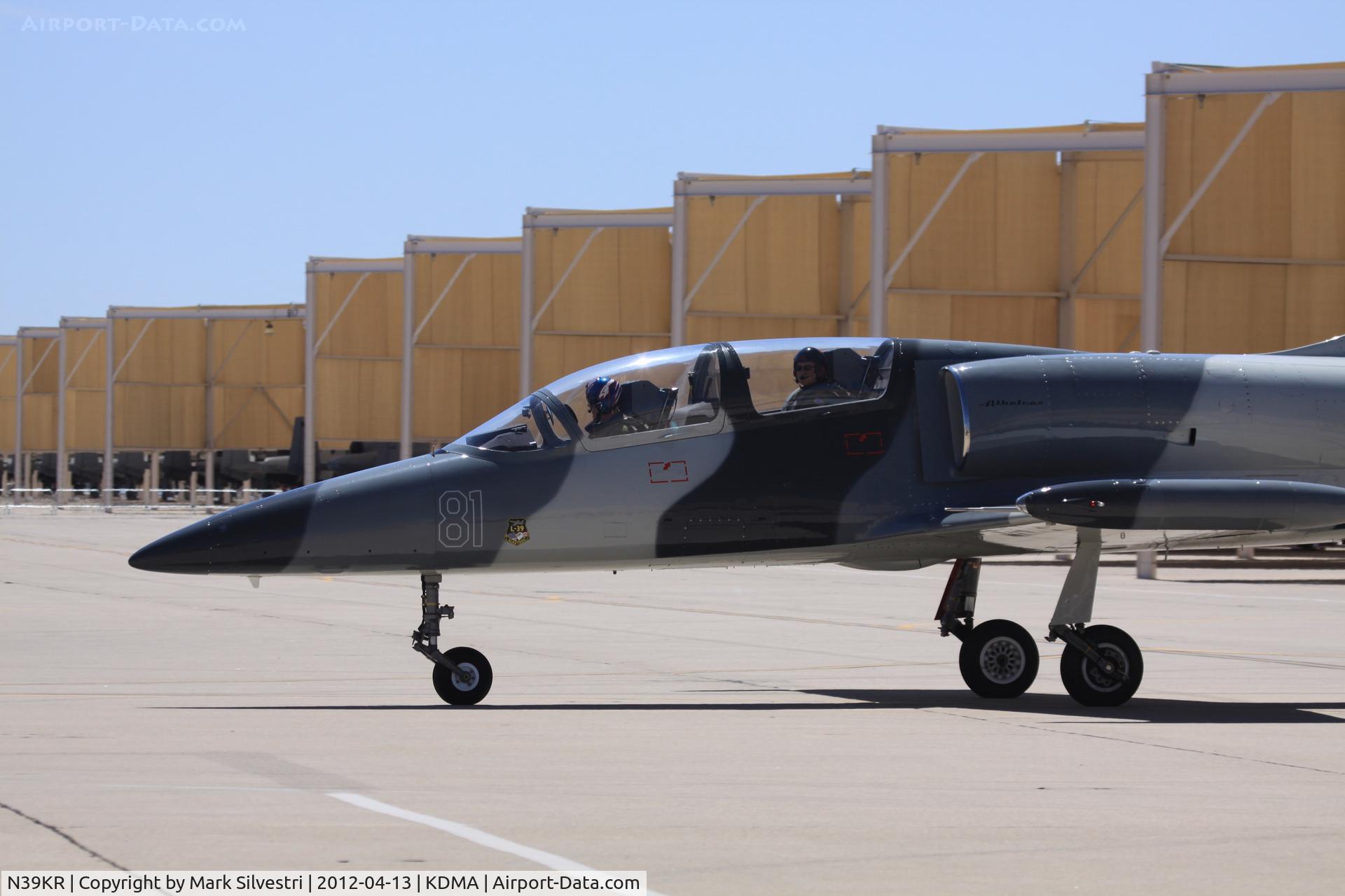 N39KR, 1985 Aero L-39C Albatros C/N 533219, Davis Monthan Airshow Practice Day