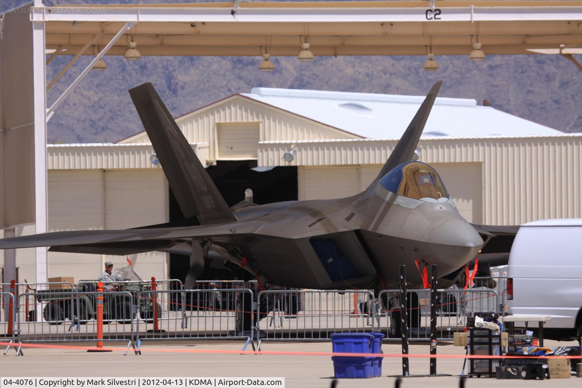 04-4076, Lockheed Martin F-22A Raptor C/N 4076, Davis Monthan Airshow Practice Day