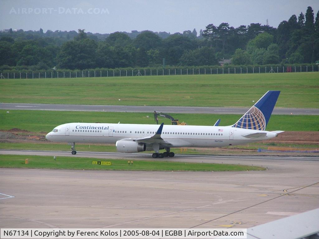 N67134, 1999 Boeing 757-224 C/N 29283, Birmingham