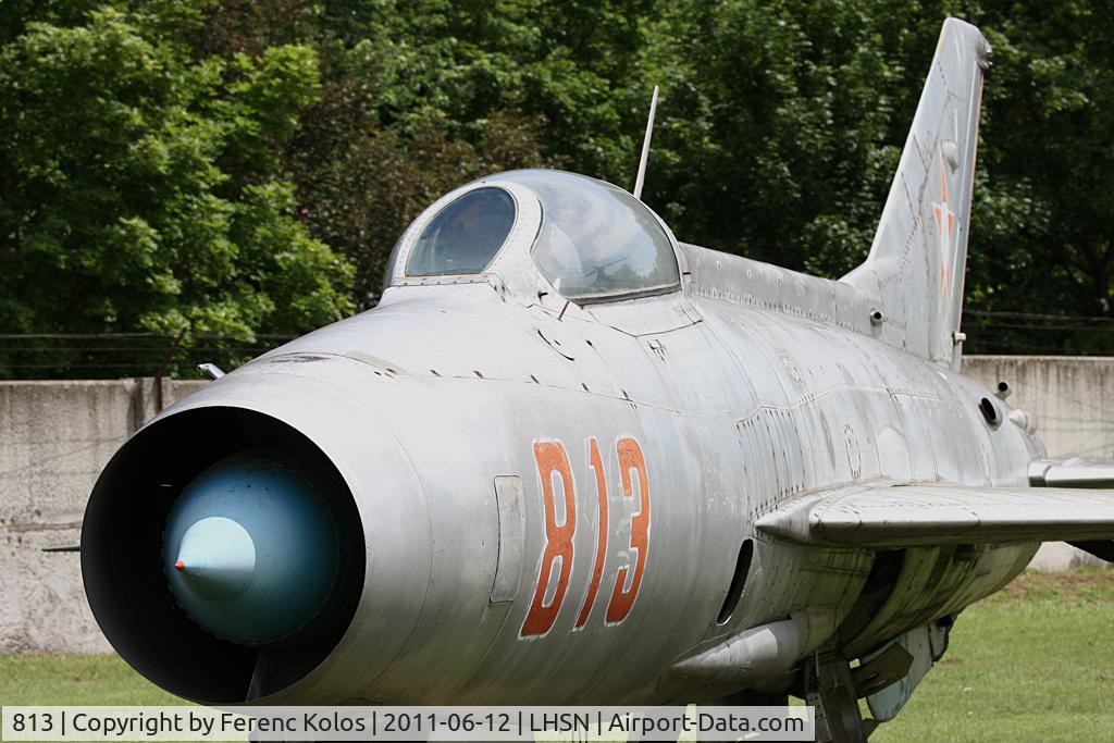 813, Mikoyan-Gurevich MiG-21F-13 C/N 741813, Szolnok
