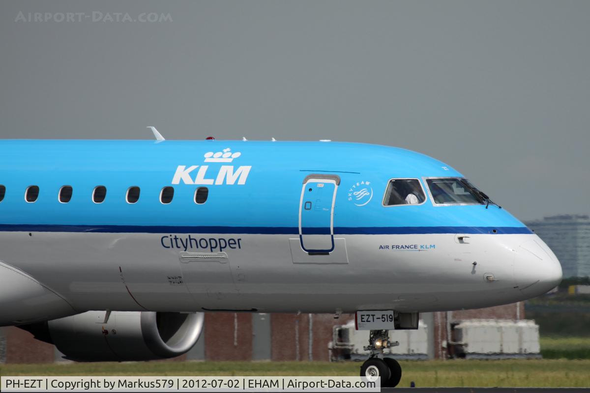 PH-EZT, 2012 Embraer 190LR (ERJ-190-100LR) C/N 19000519, Polderbaan