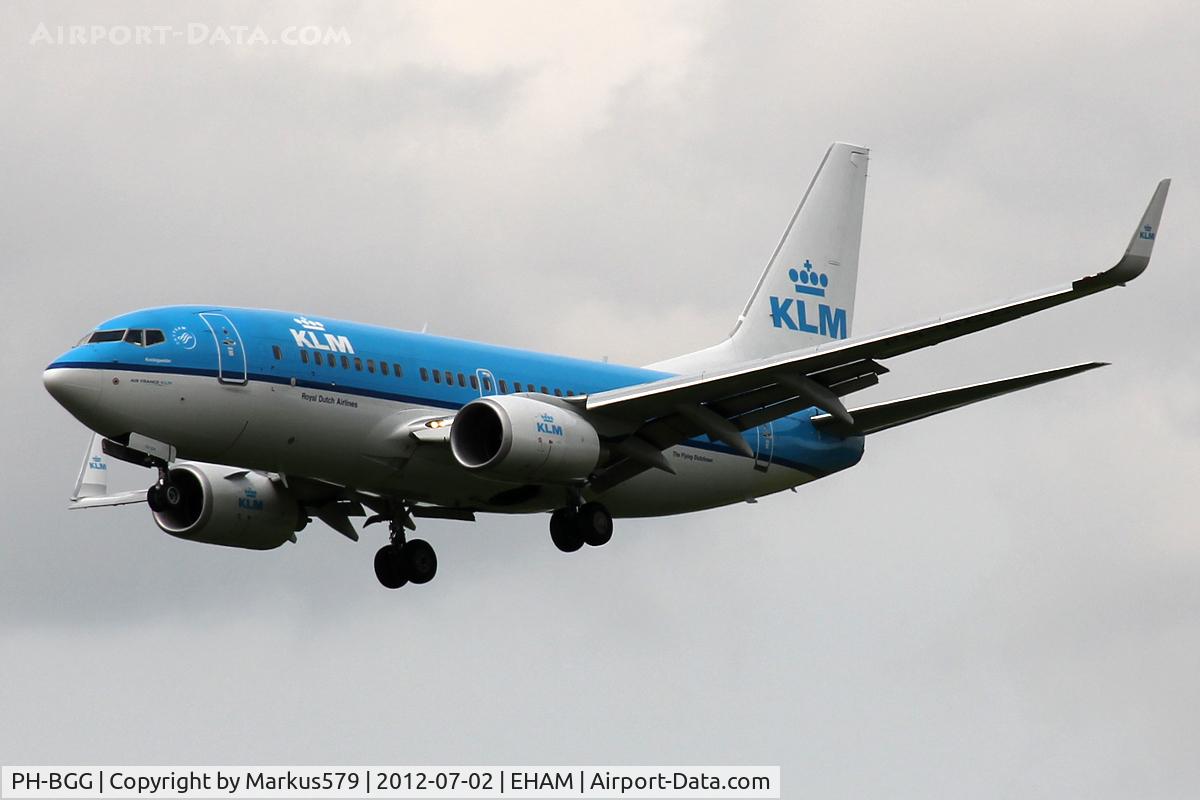 PH-BGG, 2009 Boeing 737-7K2 C/N 30367, Short final for Polderbaan
