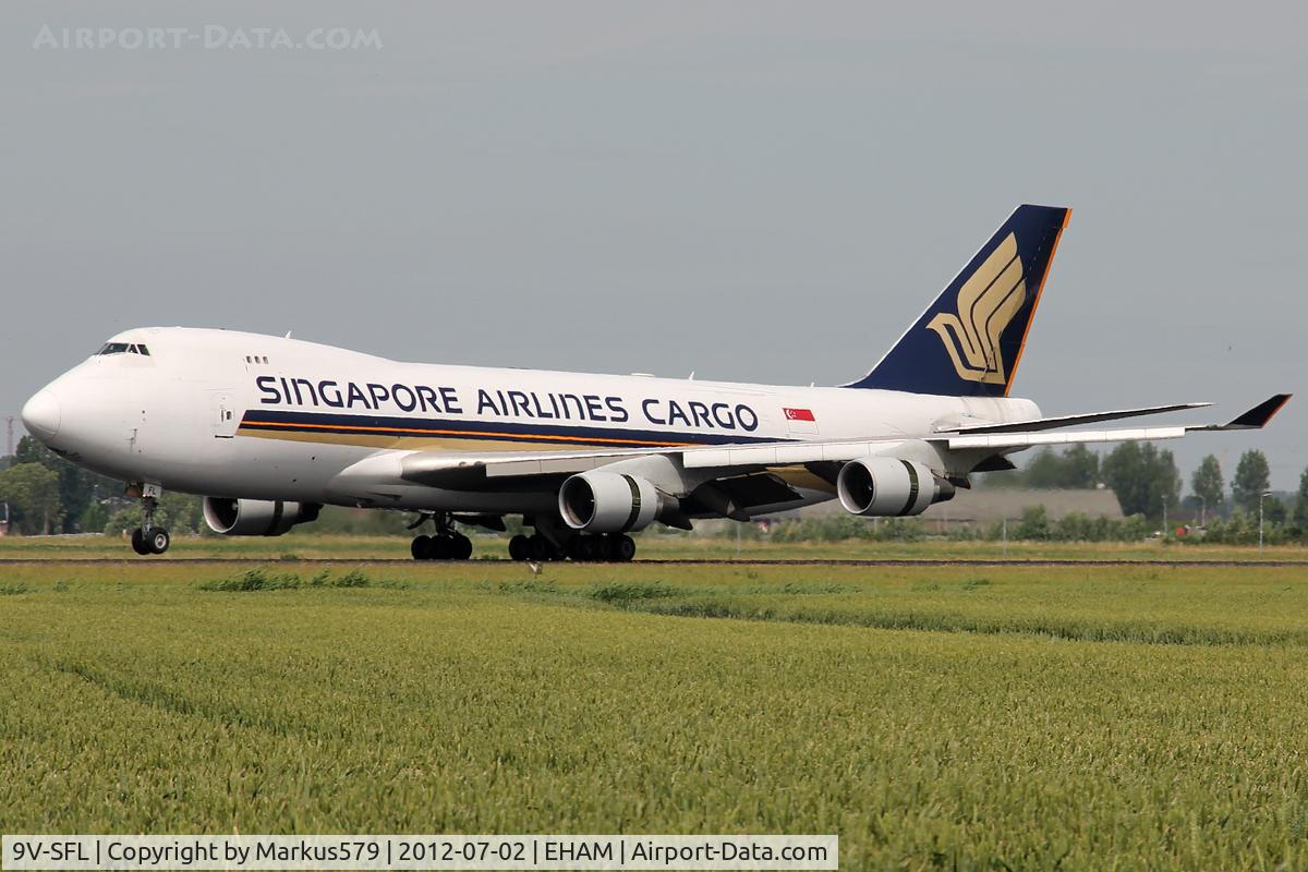 9V-SFL, 2003 Boeing 747-412F/SCD C/N 32897, Polderbaan