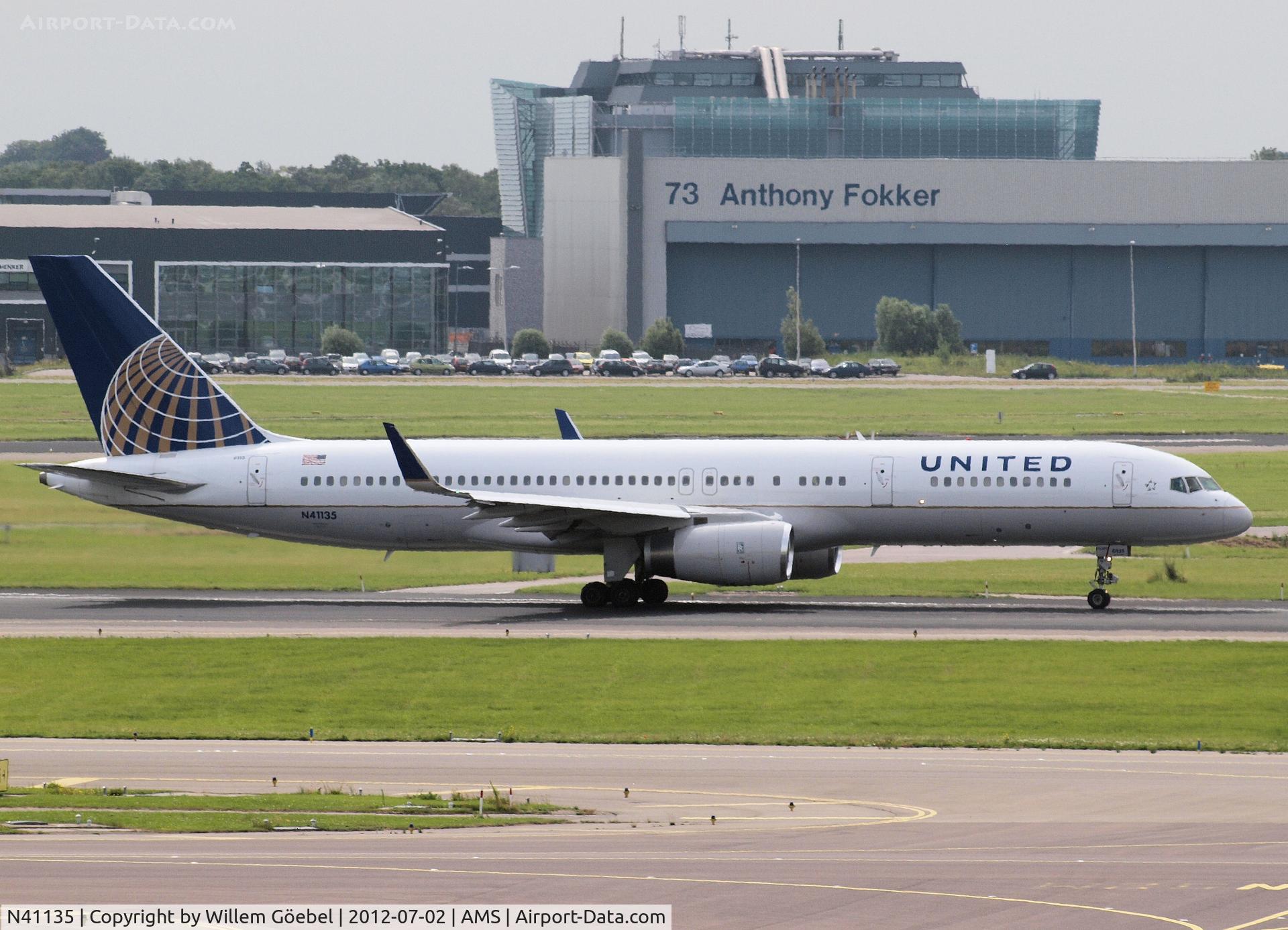 N41135, 1999 Boeing 757-224 C/N 29284, Taxi to runway 24 of Schiphol Airport