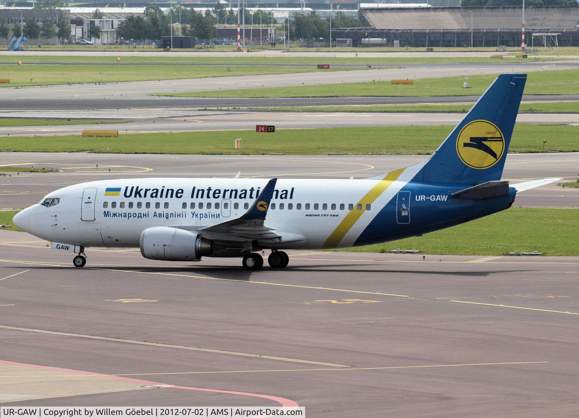 UR-GAW, 1991 Boeing 737-5Y0 C/N 24898, Taxi to runway L18 of Schiphol Airport