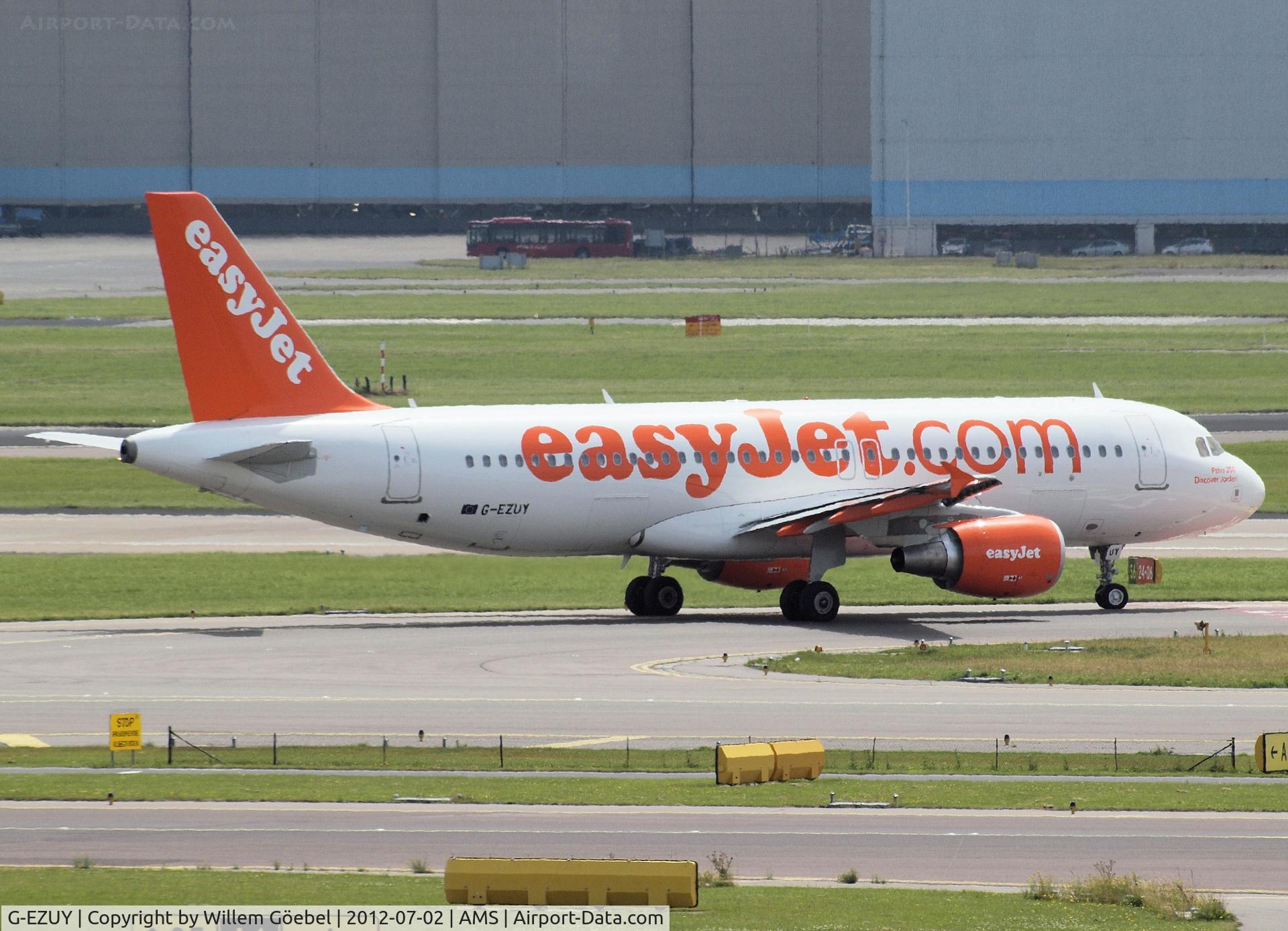 G-EZUY, 2012 Airbus A320-214 C/N 5146, Taxi to runway 24 of Schiphol Airport