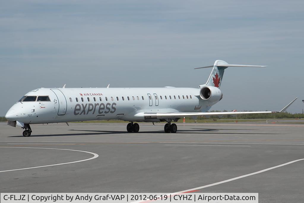 C-FLJZ, 2005 Canadair CRJ-900 (CL-600-2D24) C/N 15045, Air Canada Express CRJ705