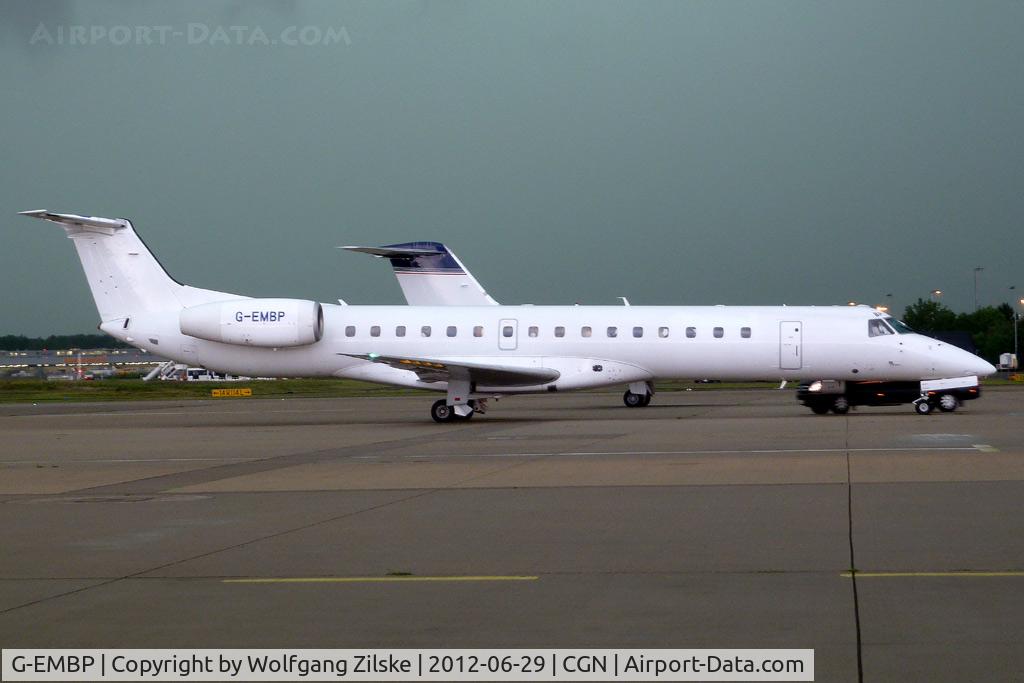G-EMBP, 2000 Embraer EMB-145EU (ERJ-145EU) C/N 145300, visitor