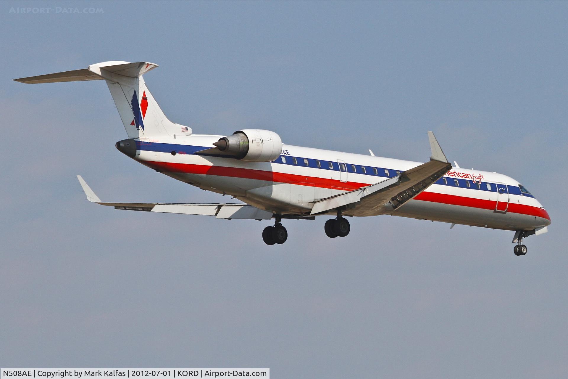 N508AE, 2002 Bombardier CRJ-701ER (CL-600-2C10) Regional Jet C/N 10072, American Eagle Bombardier CL-600-2C10 , EGF3765 arriving from KDEN, RWY 14R approach KORD.
