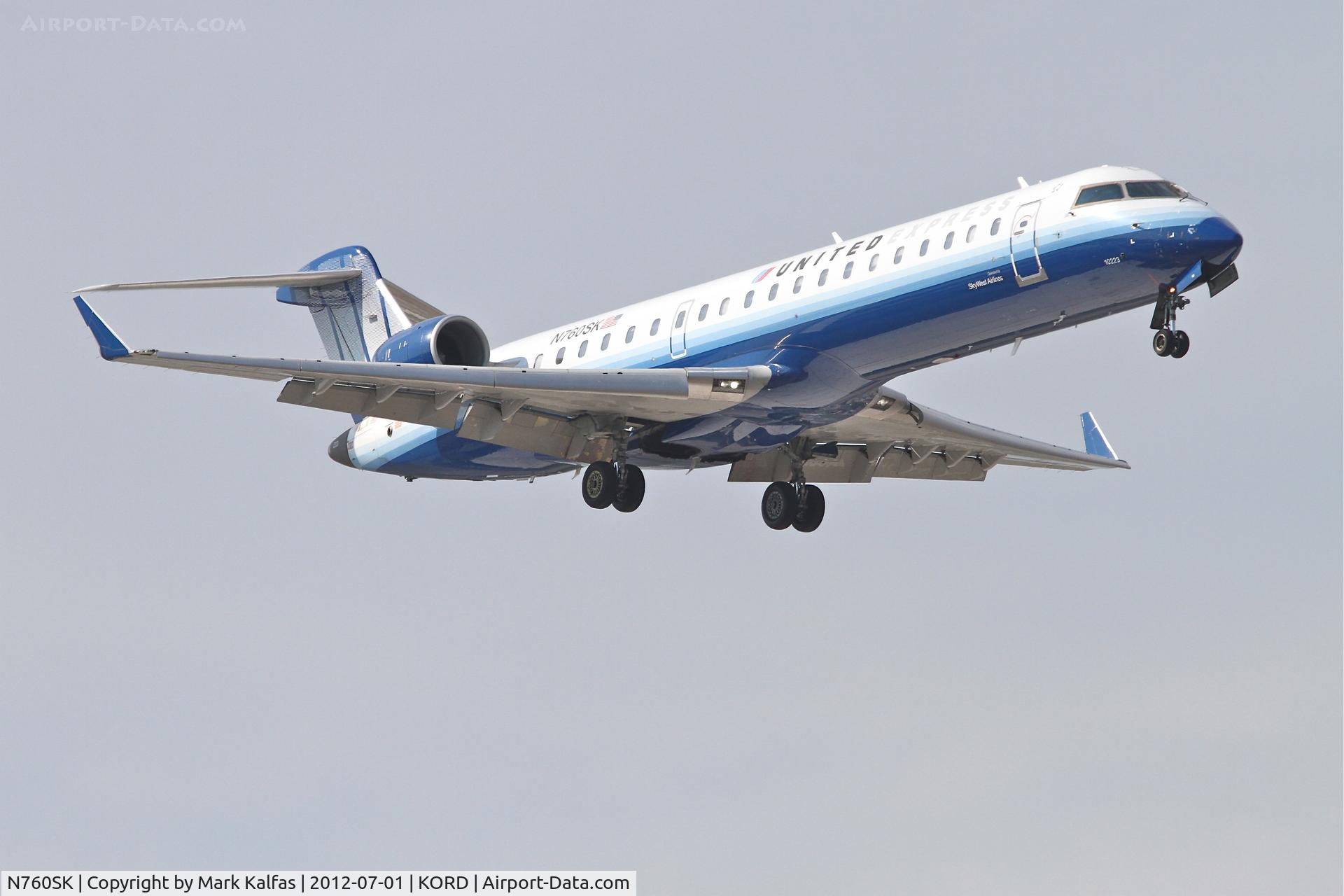 N760SK, 2005 Bombardier CRJ-701ER (CL-600-2C10) Regional Jet C/N 10223, SkyWest Airlines/United Express Bombardier CL-600-2C10, SKW5559 arriving from Calgary Int'l /CYYC, RWY 14R approach KORD.